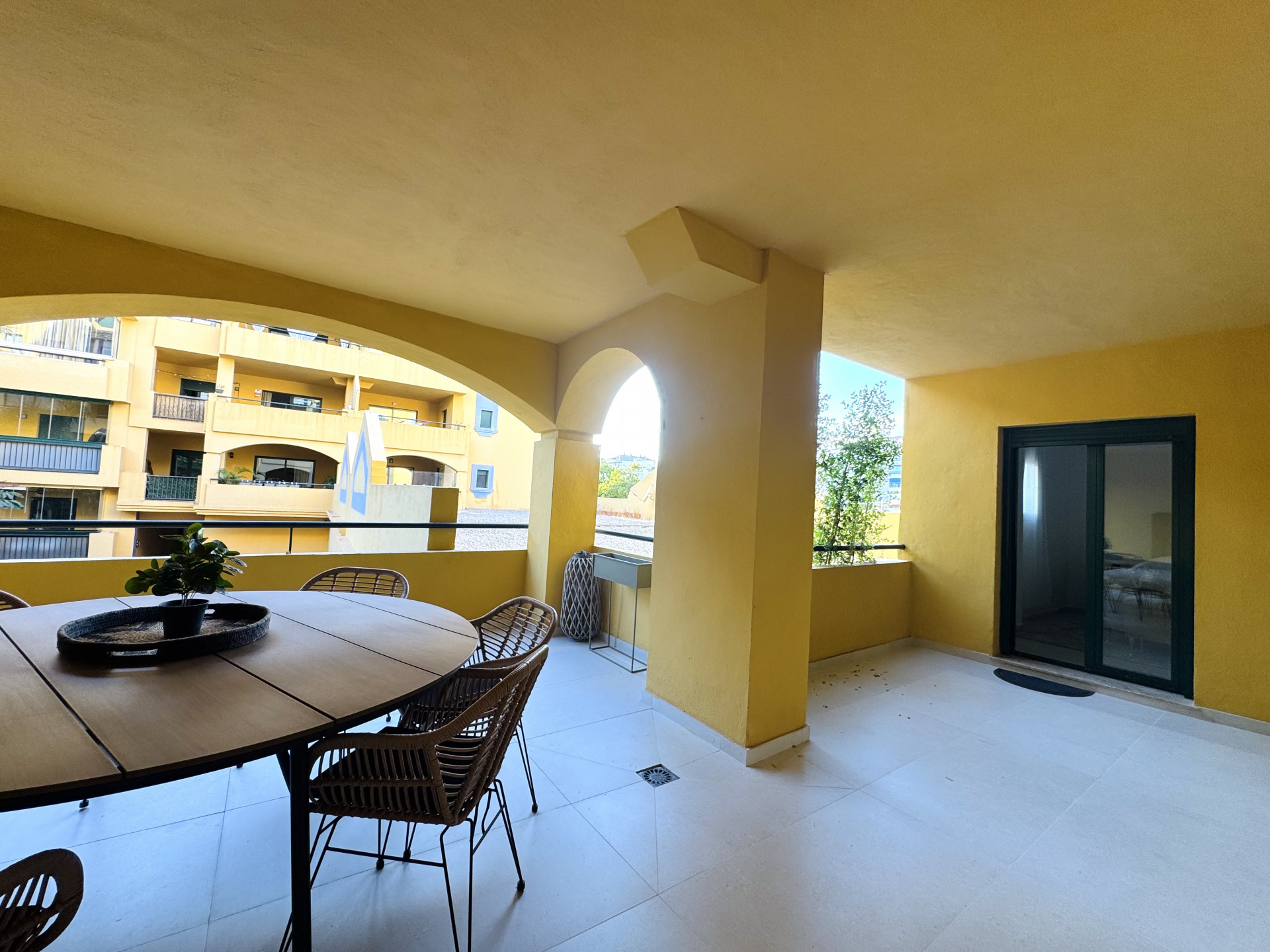 Luxury apartment in San Pedro beachside