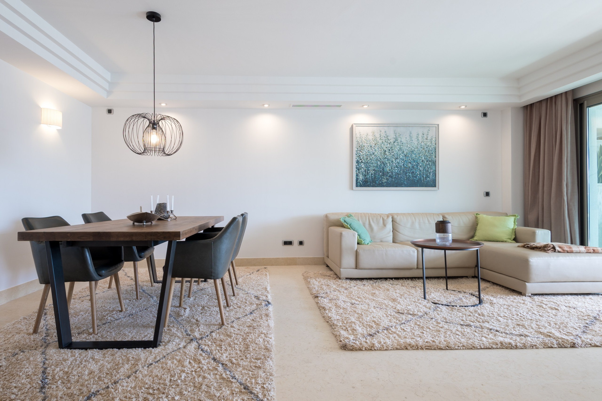 Apartamento de 3 dormitorios en La Carolina-Guadalpín, Marbella