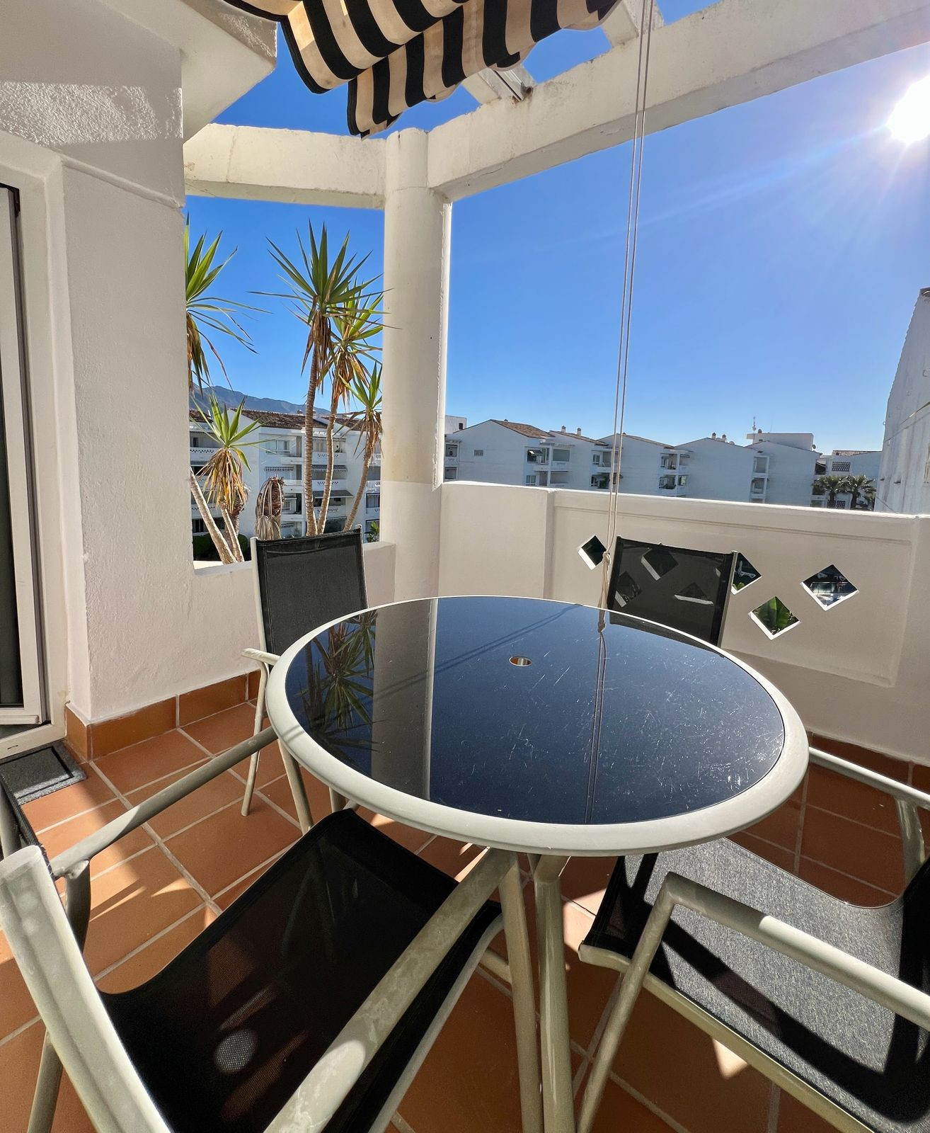 2 Bedroom Apartment in Puerto Banús, Marbella
