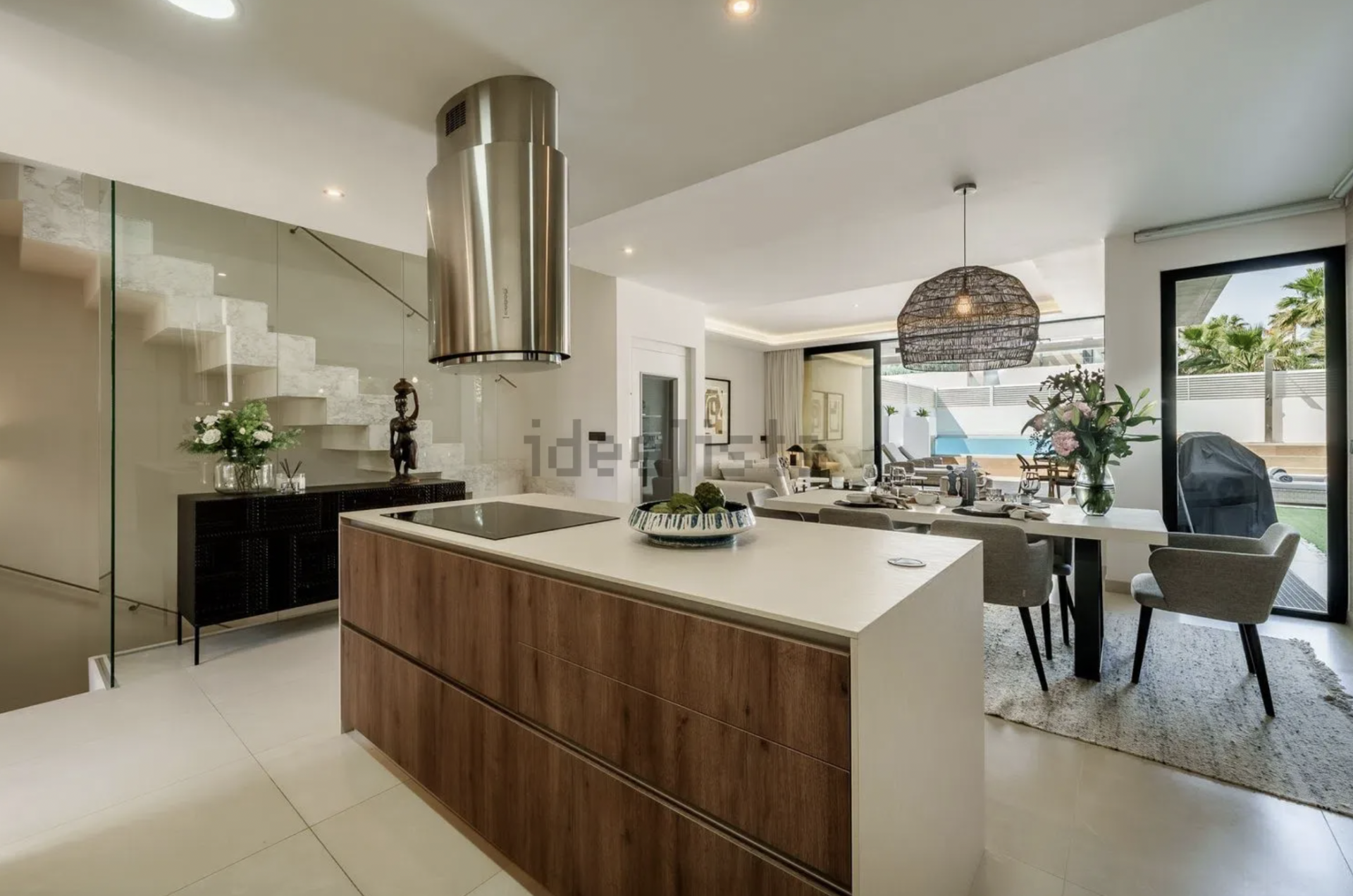 5-Bedroom Villa in Puerto Banús, Marbella