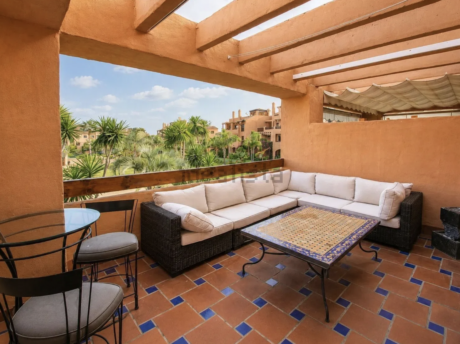 Modern Garden Apartment en Atalaya, Estepona