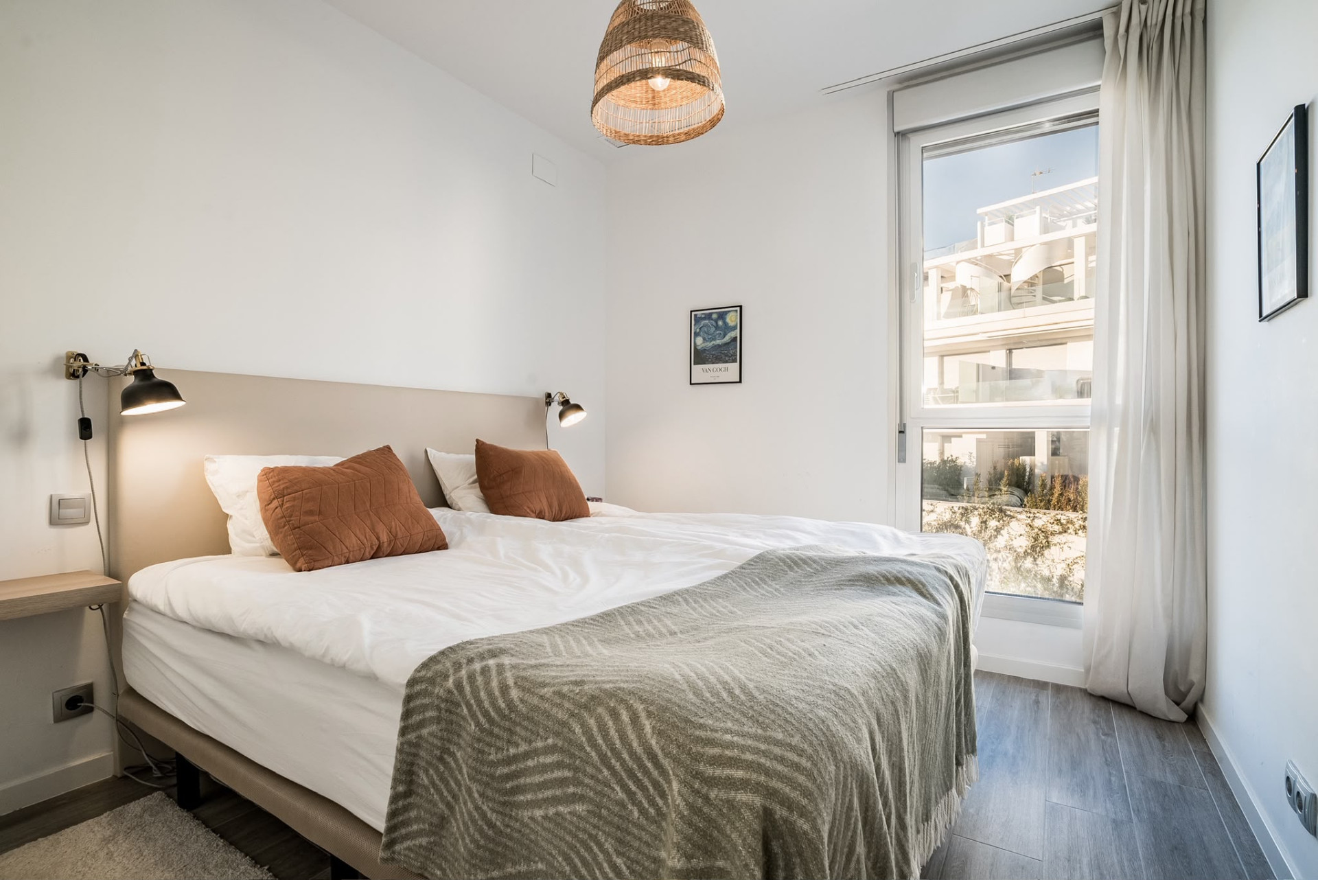 Elegante apartamento de 2 dormitorios con solárium privado en Le Mirage, Cancelada