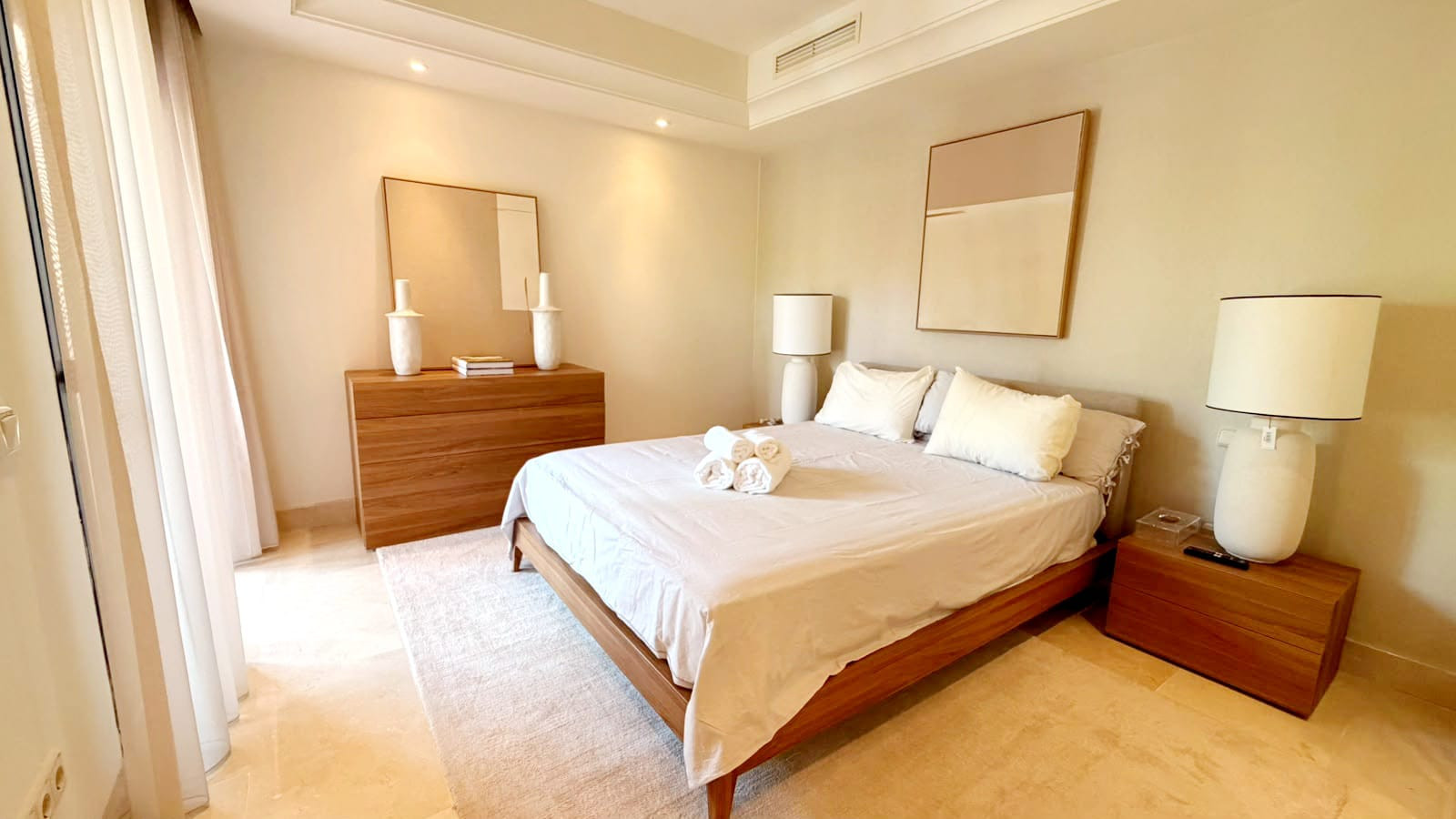 Exclusive luxury apartment in Alzambra Hills Club, Marbella