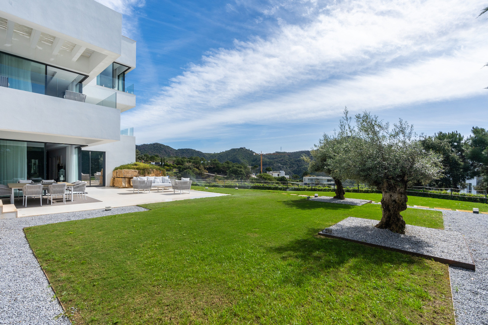 Luxurious Villa with Panoramic Views in Montemayor, Benahavis