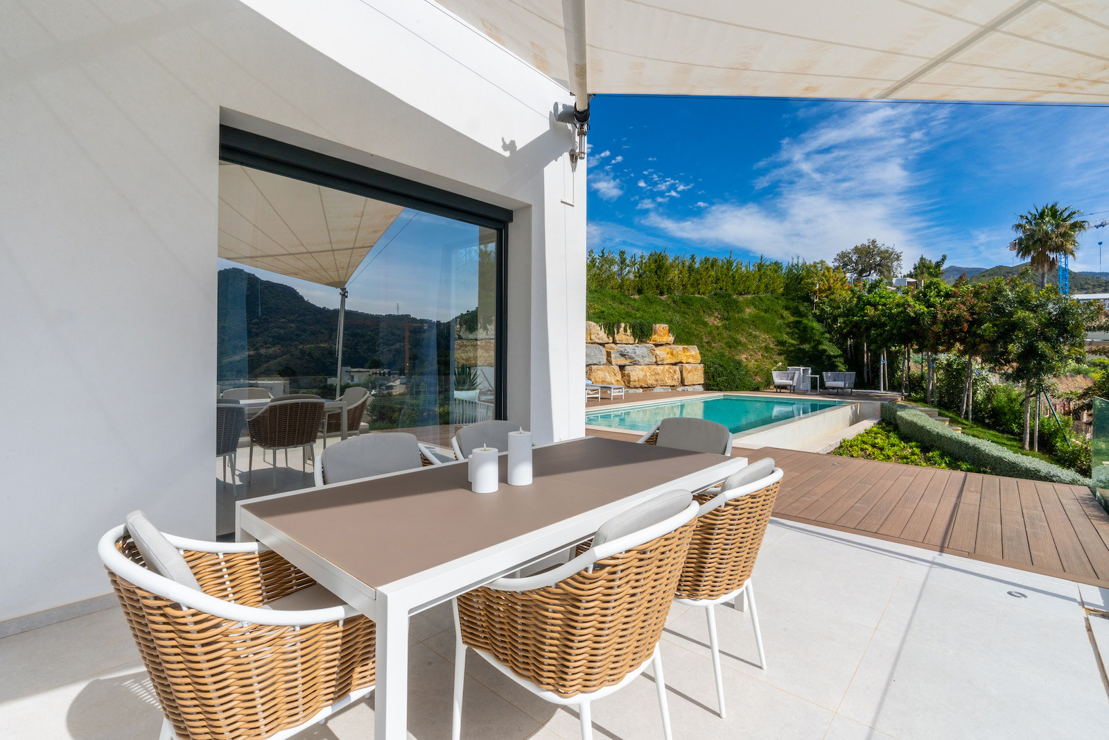 Luxurious Villa with Panoramic Views in Montemayor, Benahavis