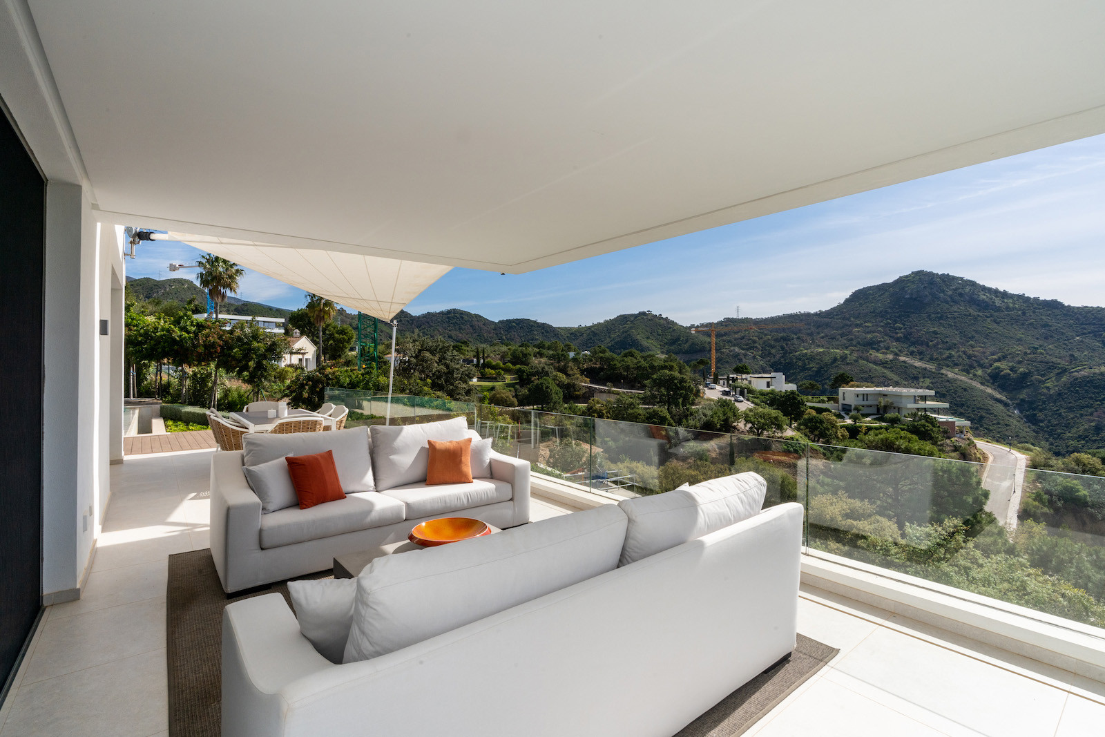 Luxurious Villa with Panoramic Views in Montemayor, Benahavis