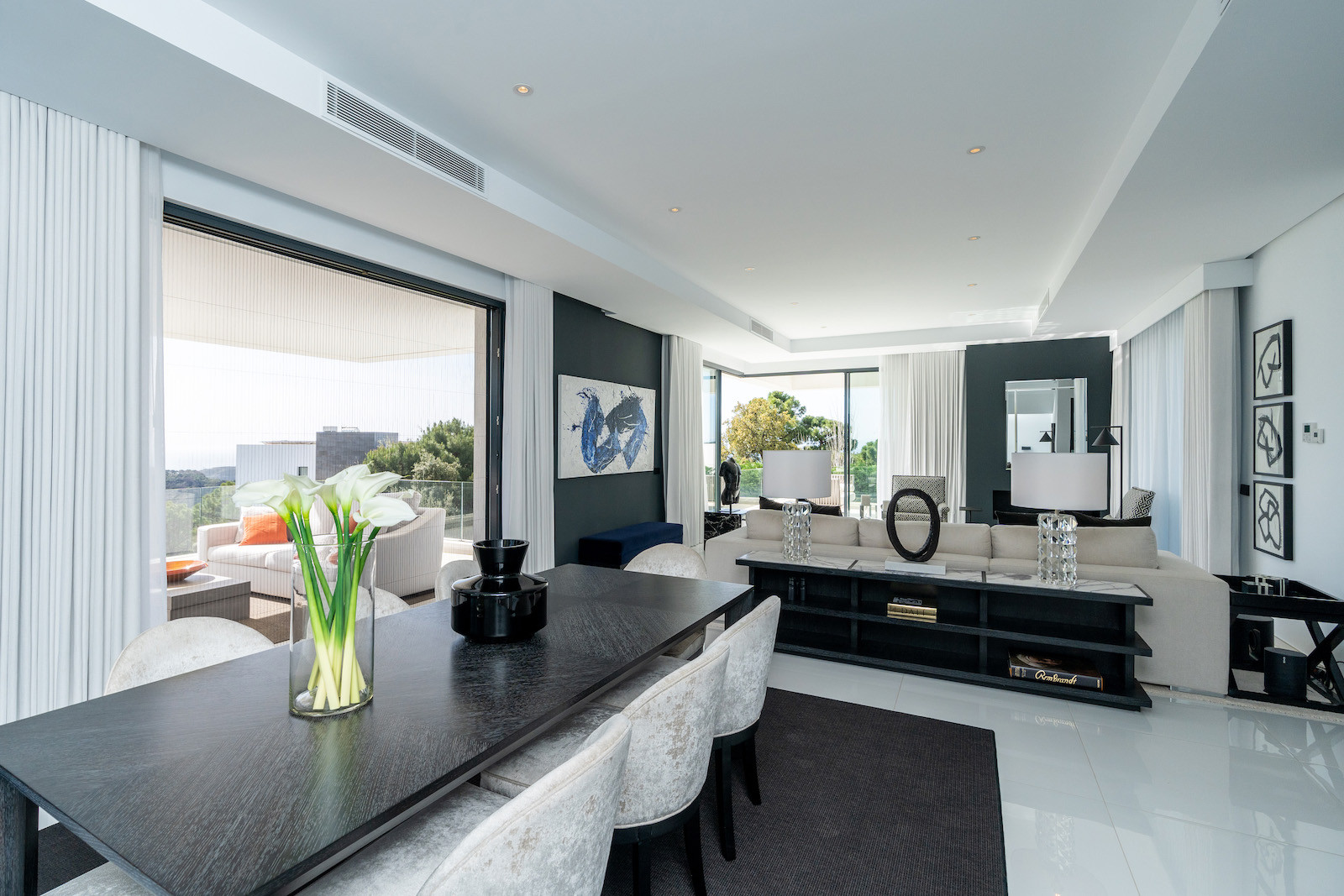 Luxurious Villa with Panoramic Views in Montemayor, Benahavis