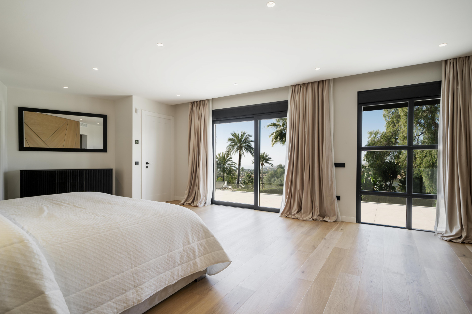Luxury = Villa with Panoramic Sea Views on the Golden Mile, Marbella