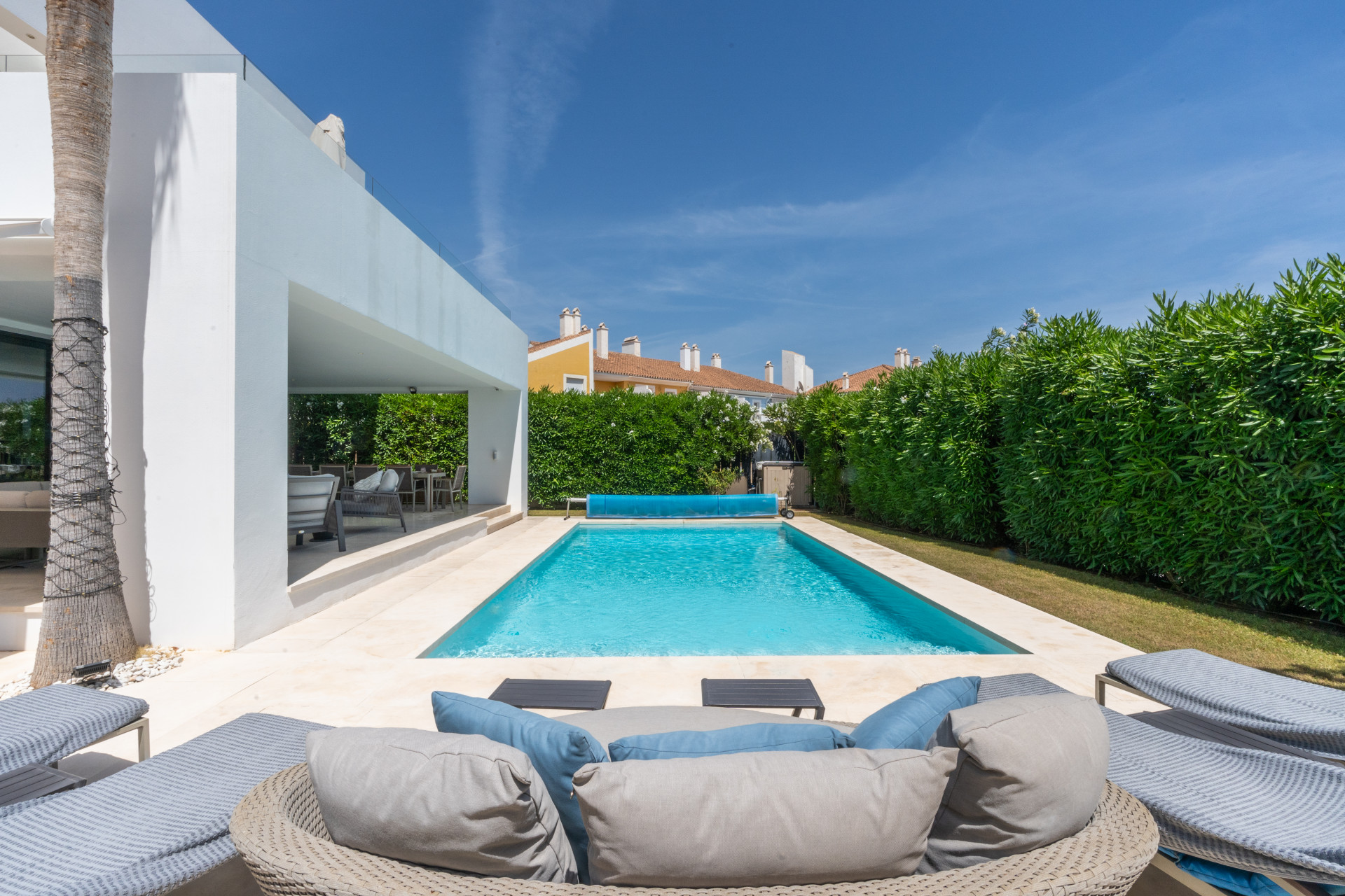Exquisite Villa with 5 Bedrooms in Estepona