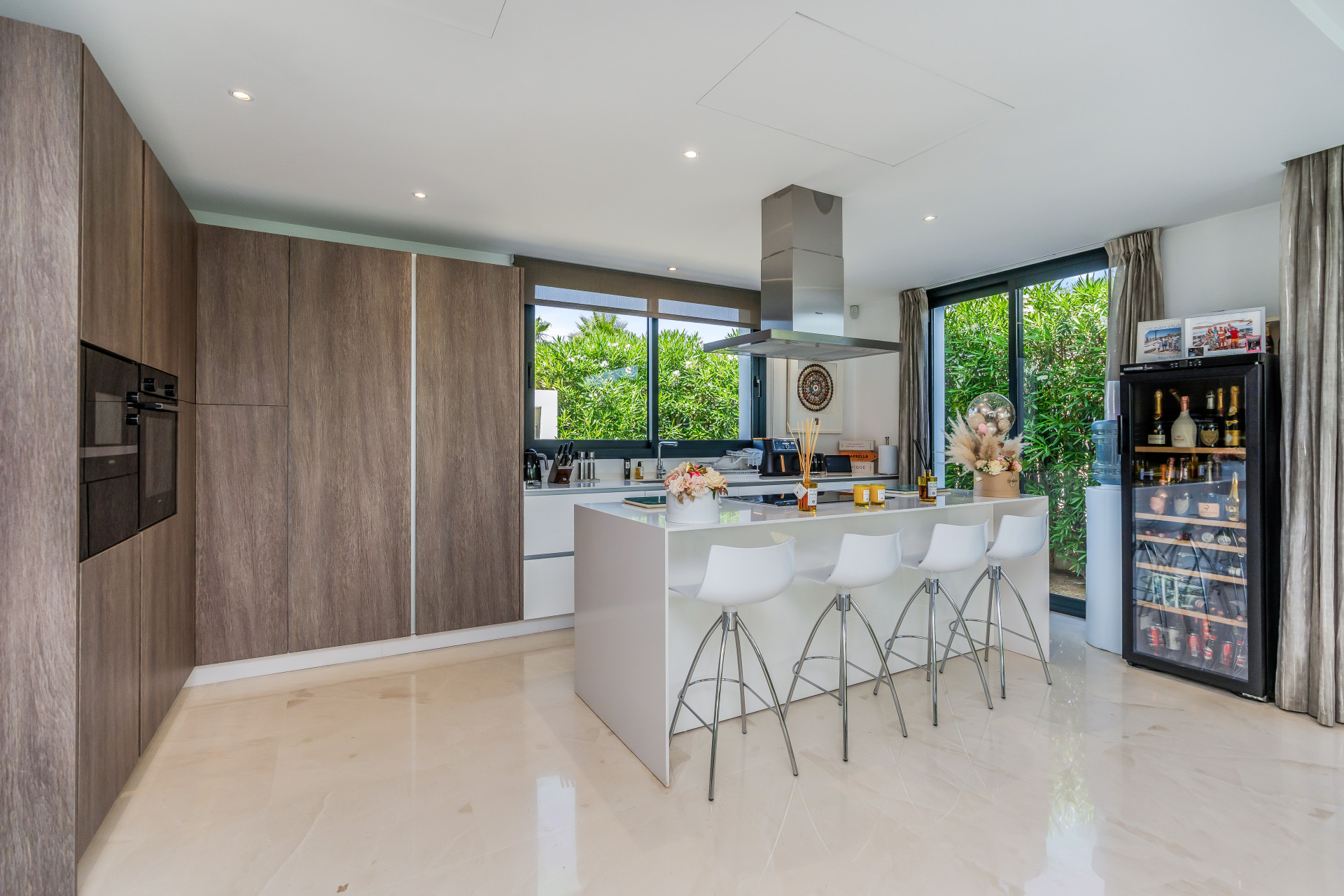 Exquisite Villa with 5 Bedrooms in Estepona