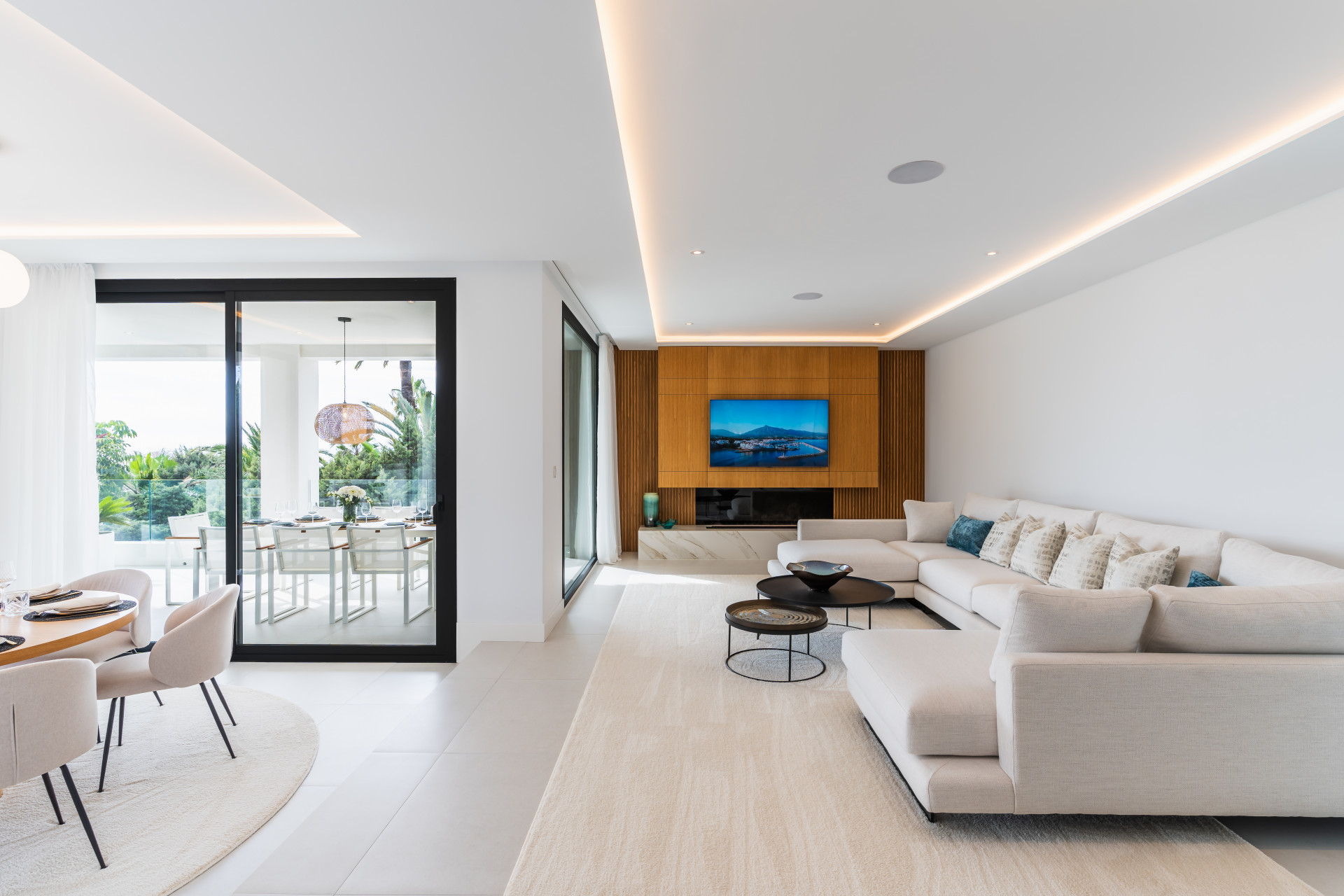 Modern Luxury Villa in Marbesa, Marbella East
