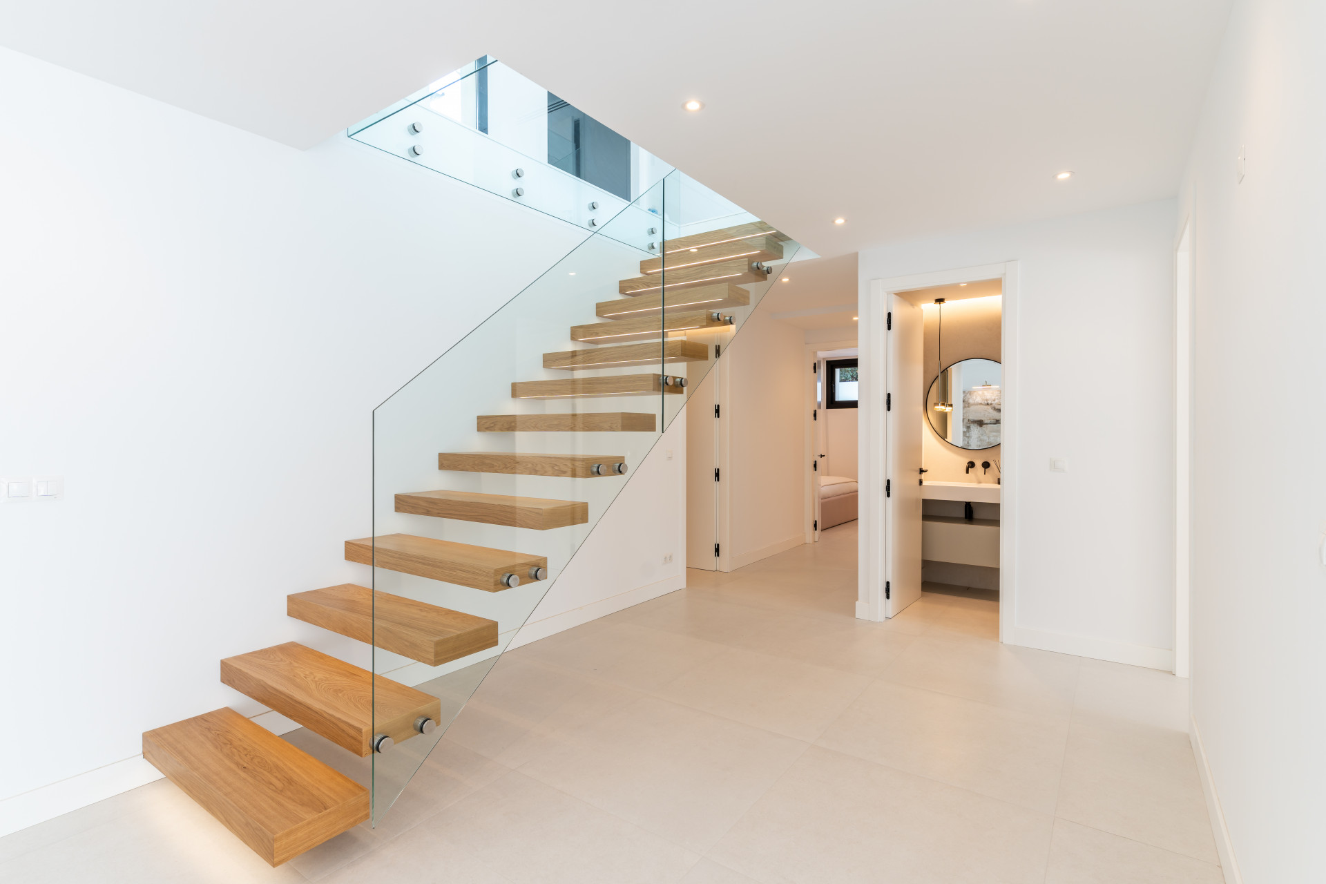 Modern Luxury Villa in Marbesa, Marbella East