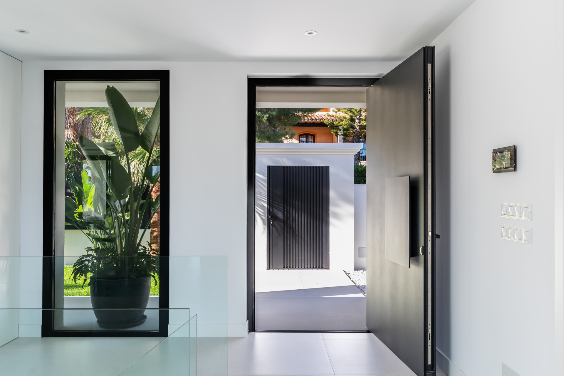 Modern Luxury Villa in Marbesa, Marbella East