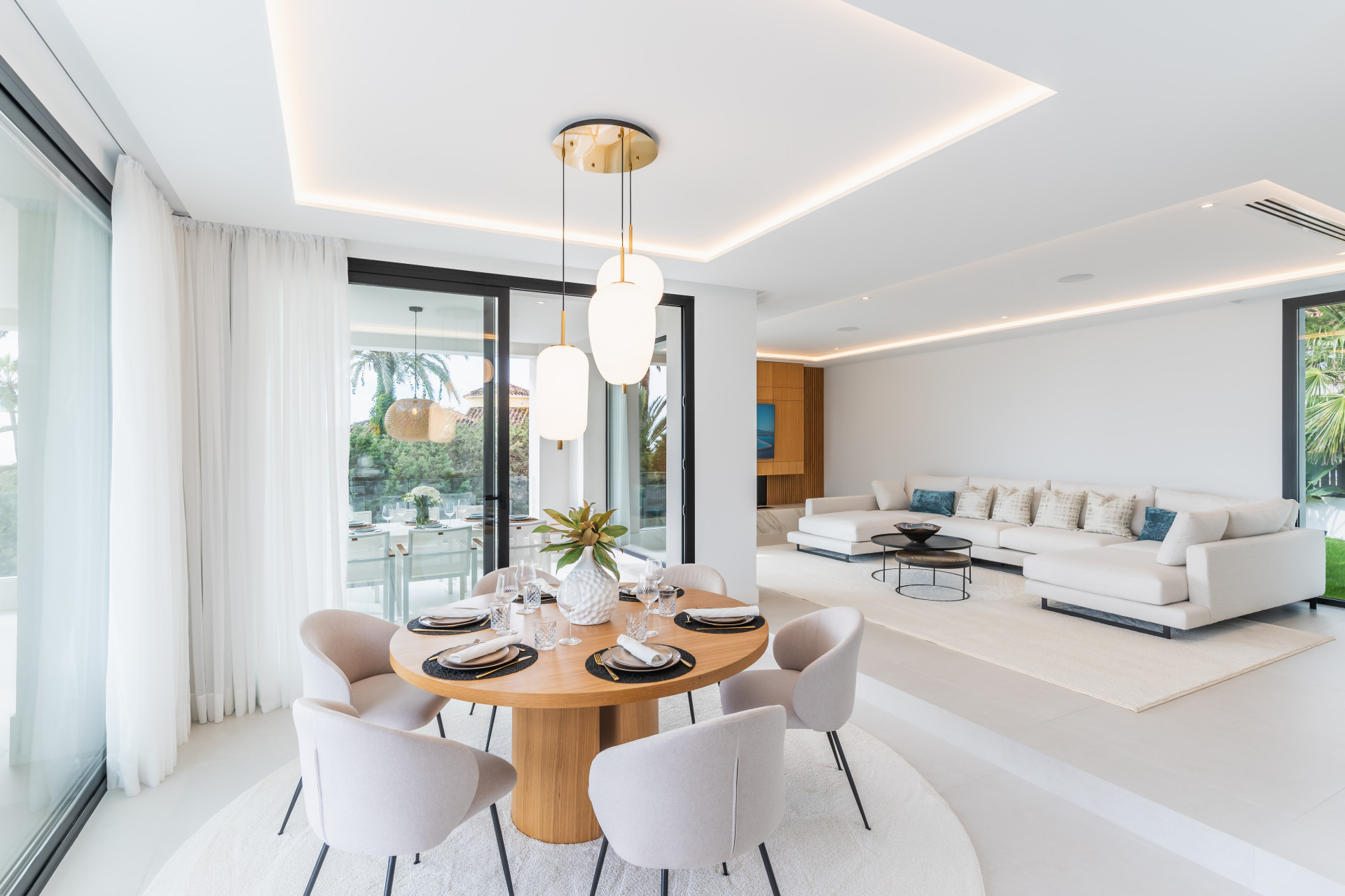 Modern Luxury Villa in Marbesa, Marbella East
