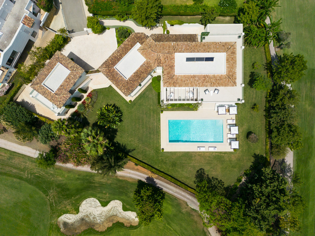 Outstanding luxurious villa in Nueva andalucia, Marbella