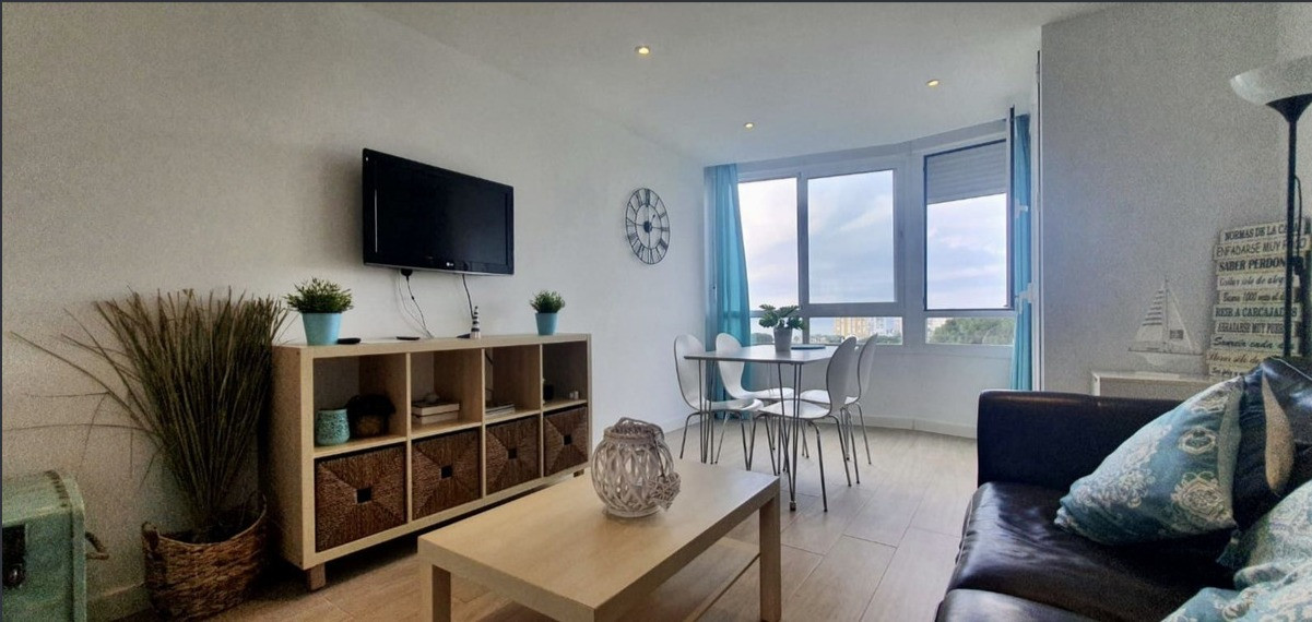 Charming 2-Bedroom Apartment in Calahonda