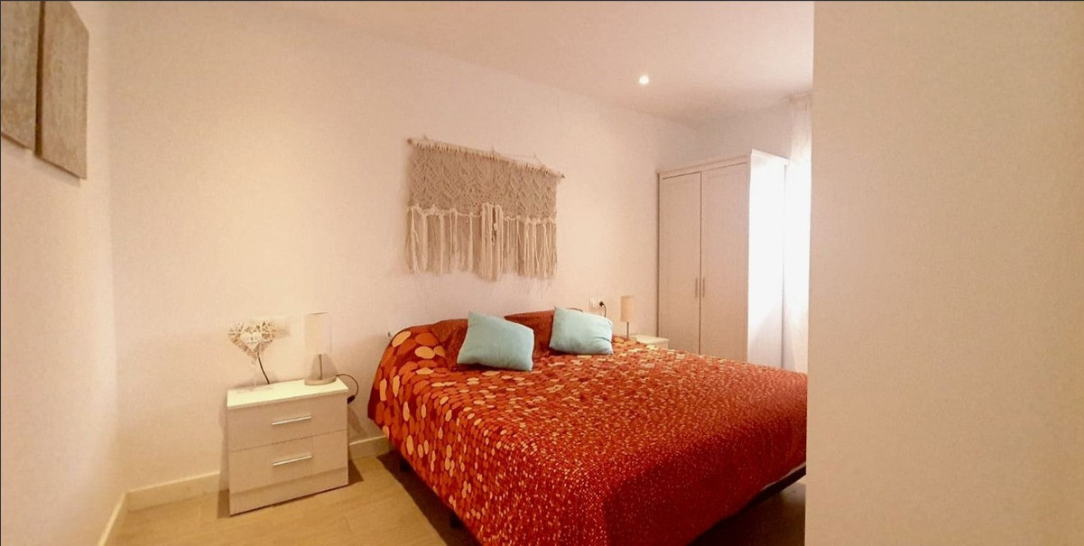 Charming 2-Bedroom Apartment in Calahonda