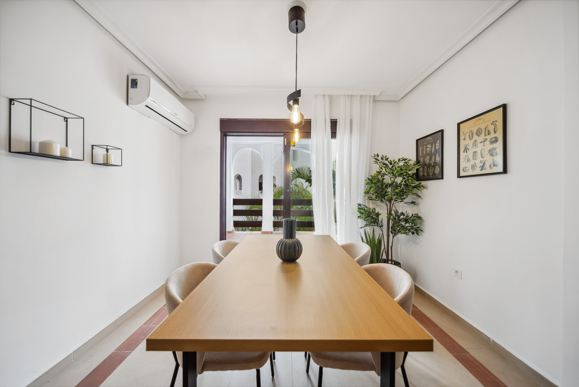 2-bedroom apartment in Marbella