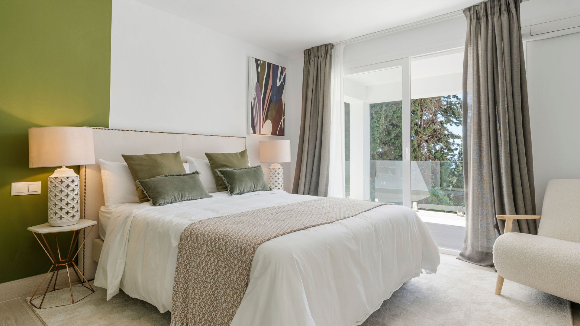Luxury 5 bed villa in El Rosario, Marbella