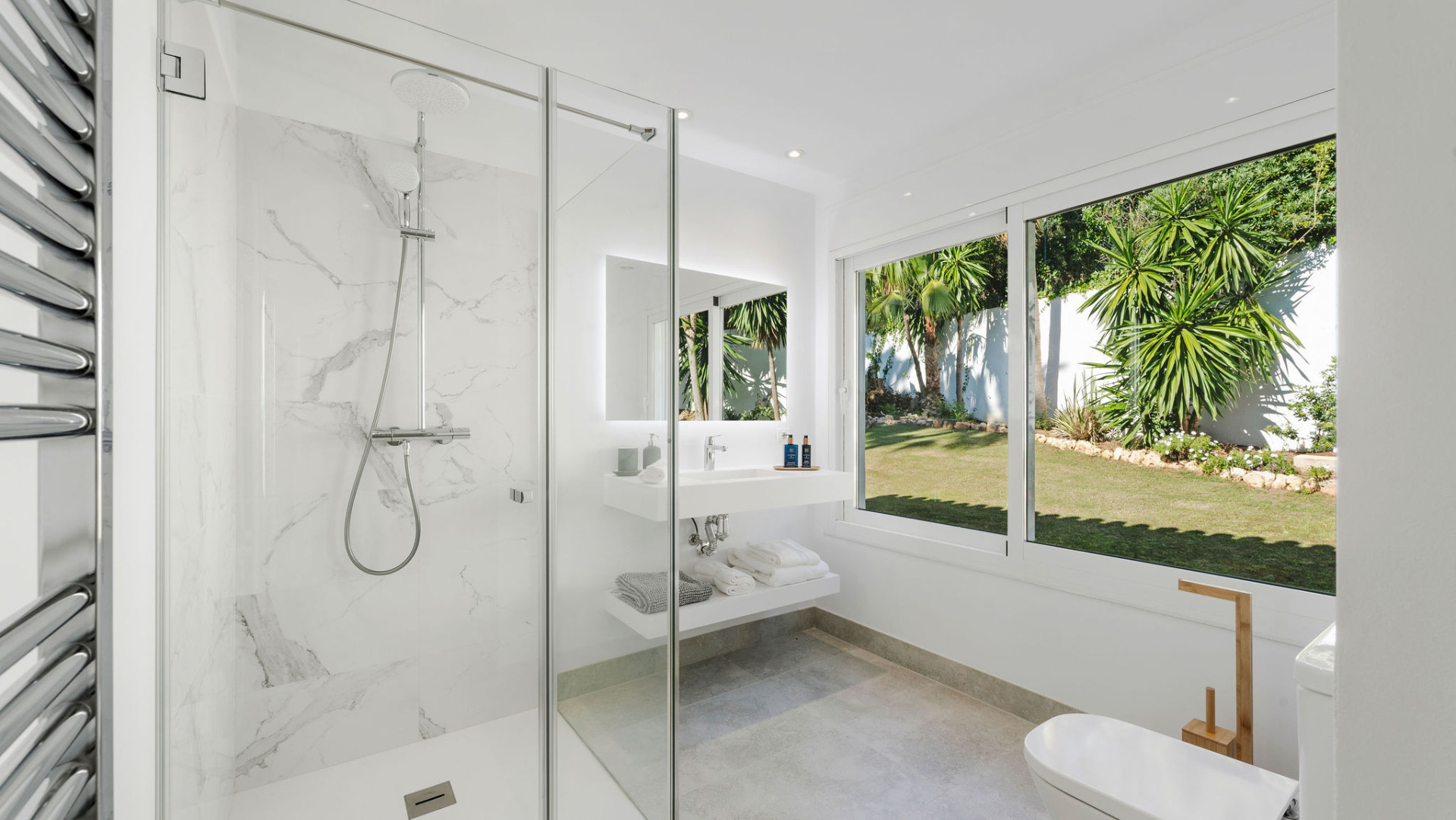 Luxury 5 bed villa in El Rosario, Marbella