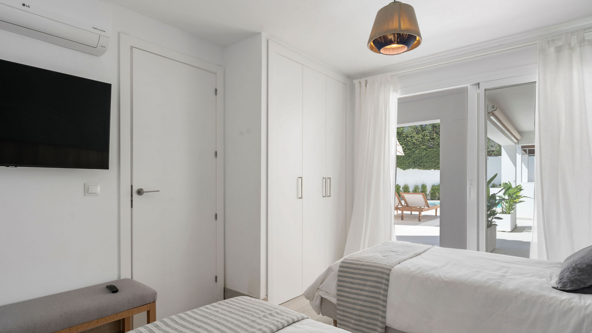 Luxury 5 bed villa in El Rosario, Marbella