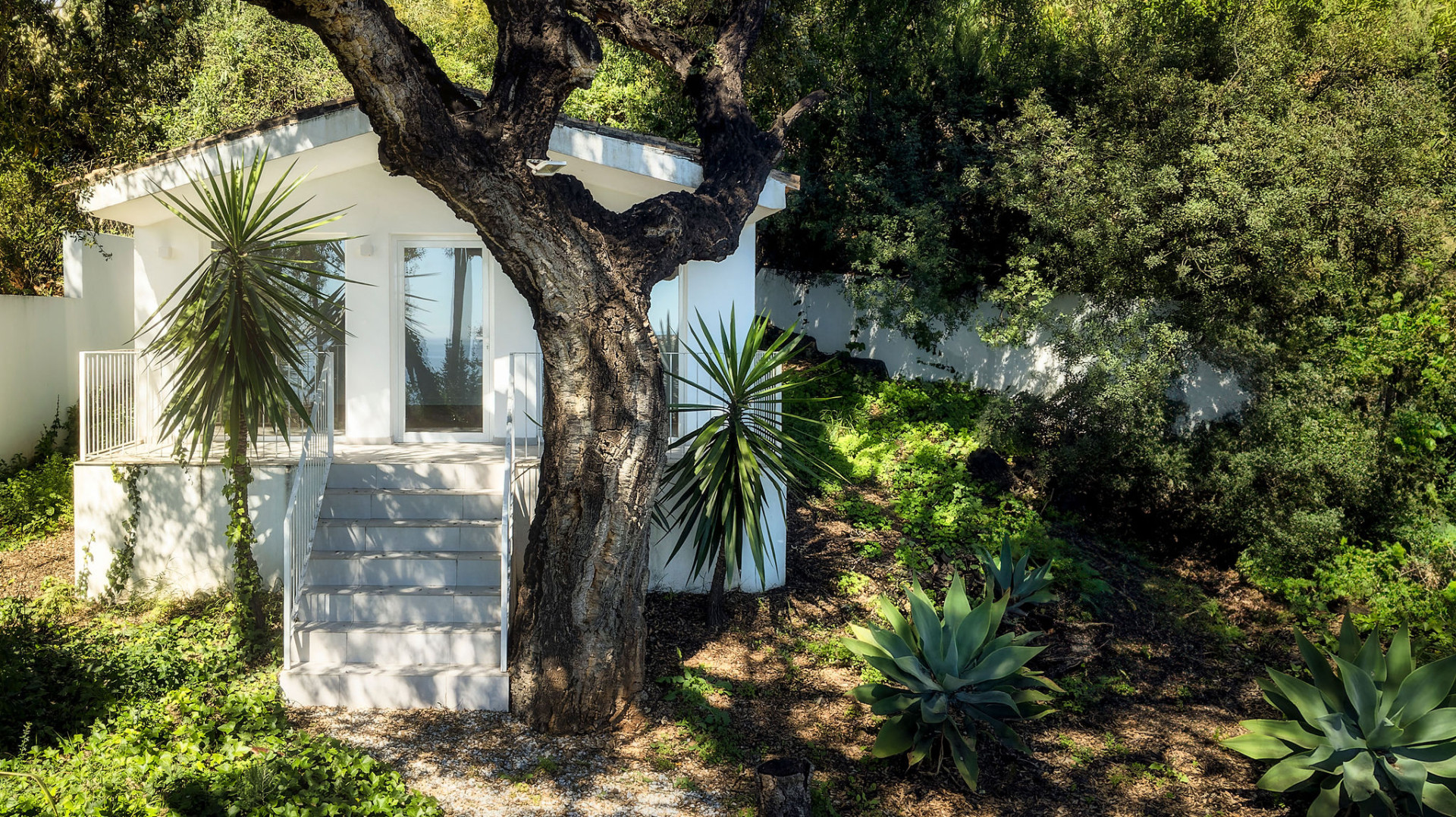 Luxury 5 bed villa in El Rosario, Marbella