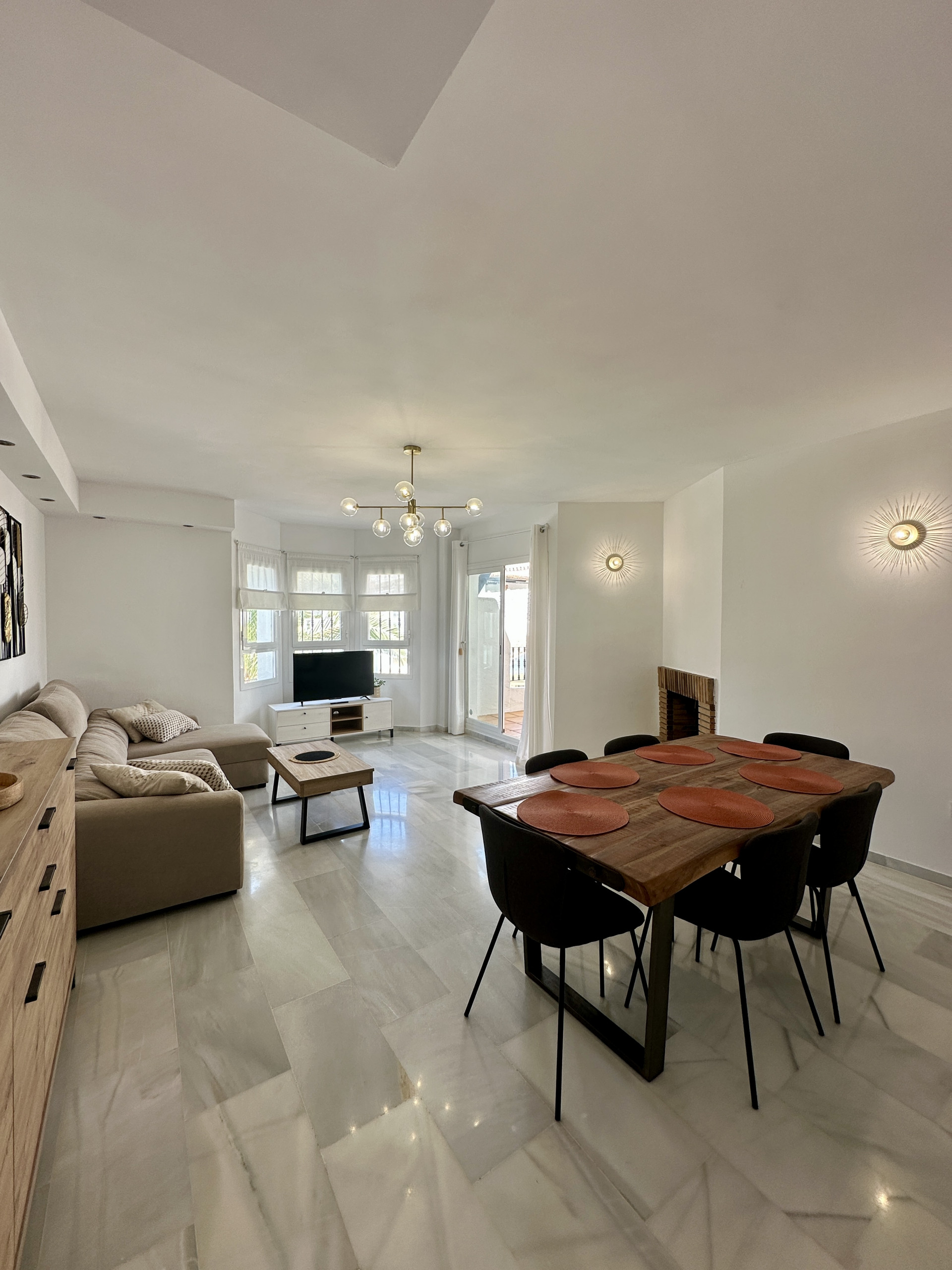 contemporary-duplex-in-los-naranjos-de-marbella-nueva-andalucia