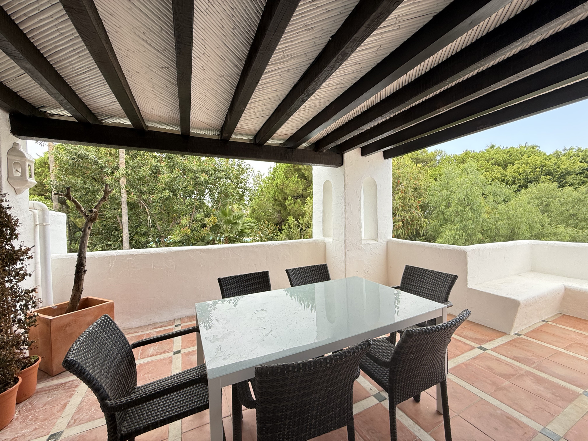 Luxury apart in Alhambra del golf