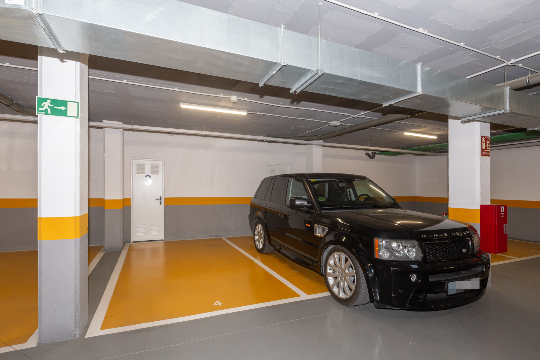 Leilighet til salgs i Avda de Andalucia - Sierra de Estepona, Estepona by