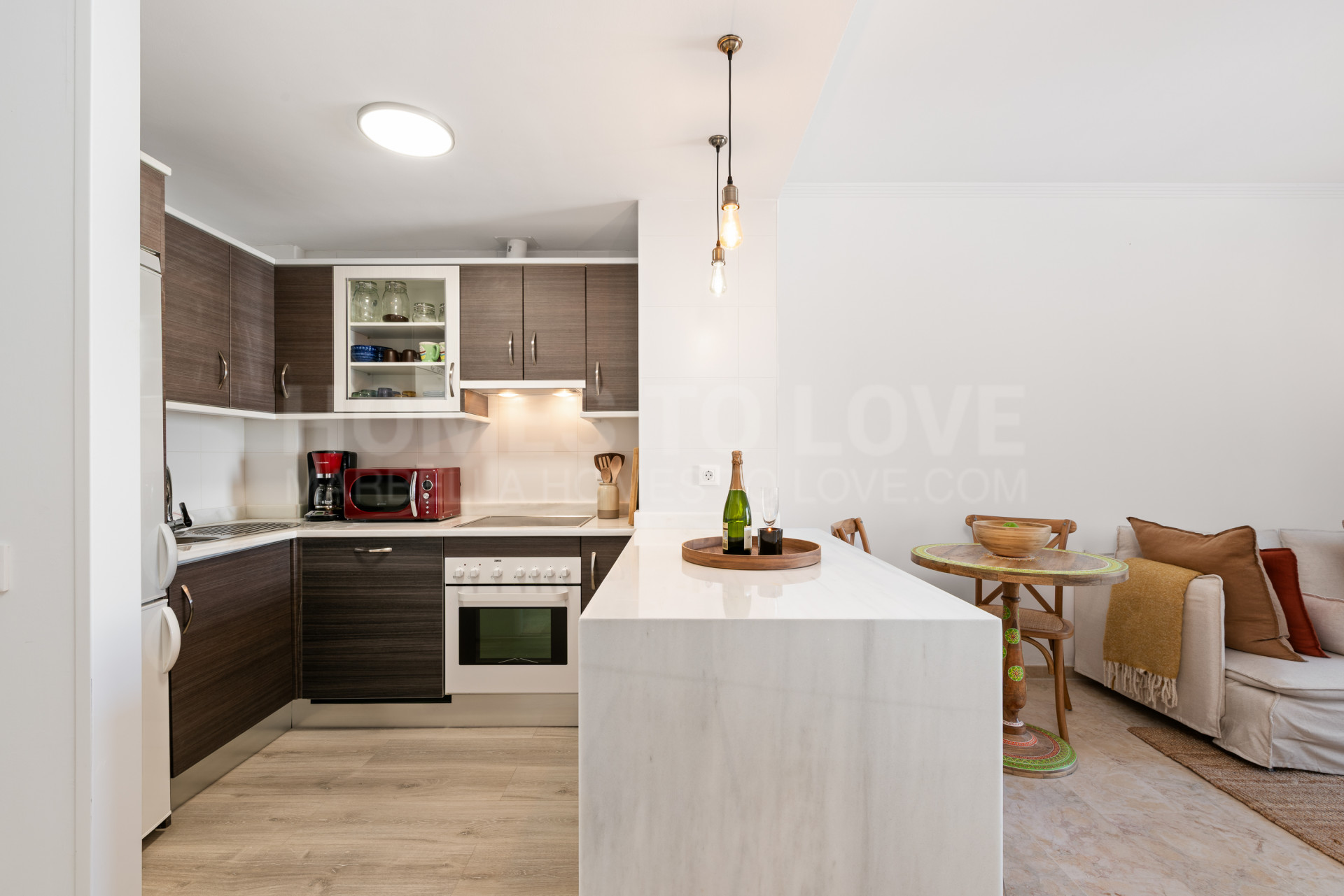 Elegante apartamento de dos dormitorios en Manilva