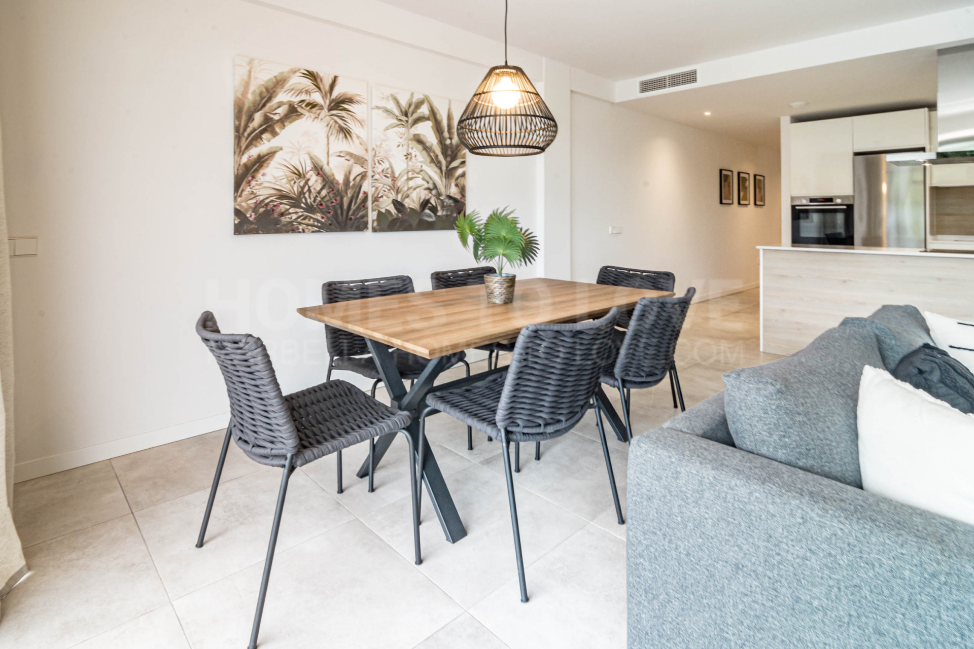Wohnung zu verkaufen in Las Mesas, Estepona Stadt