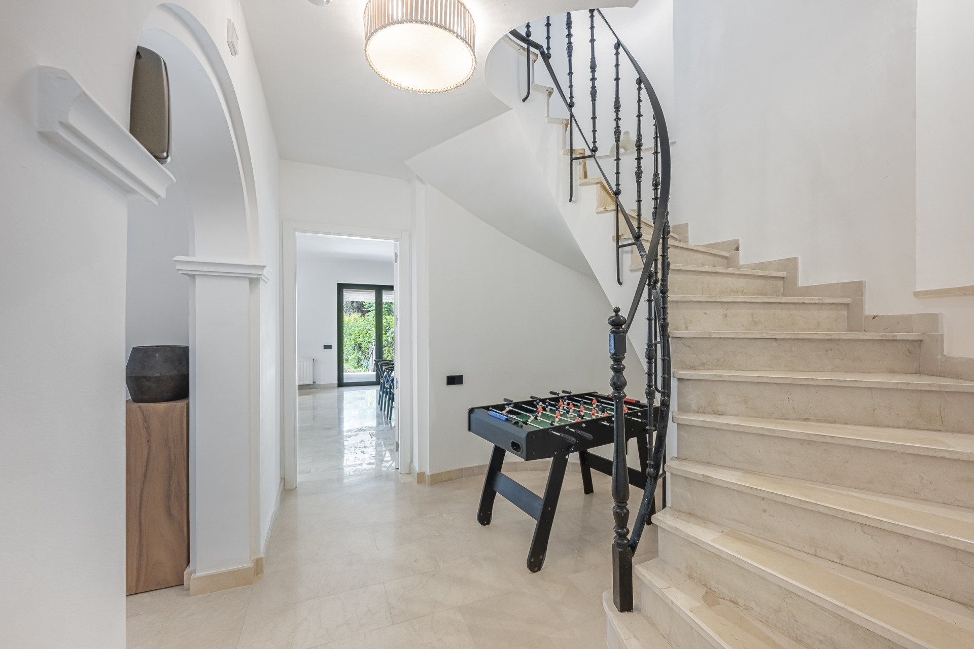Contemporary Gated Family Home with Private Pool