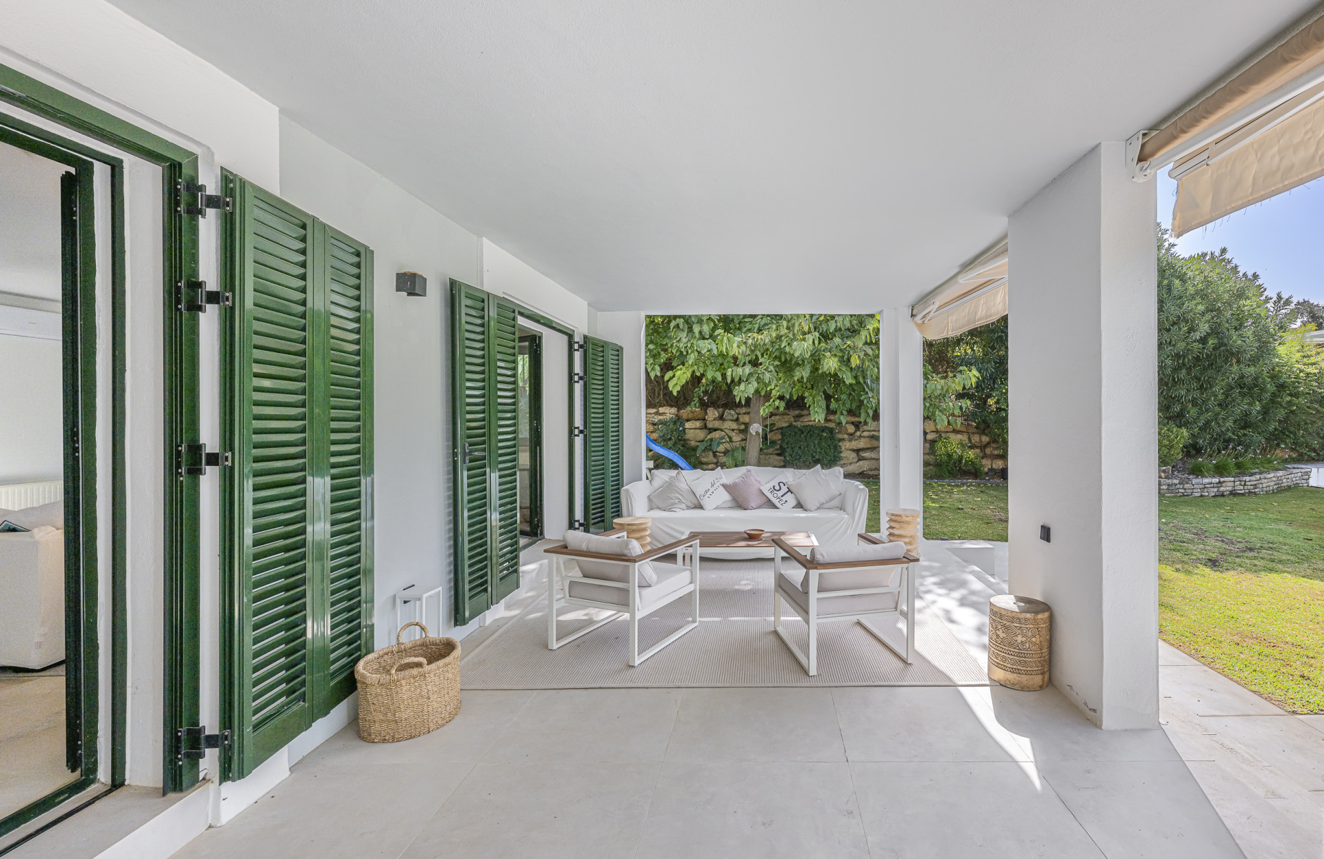 Contemporary Gated Family Home with Private Pool