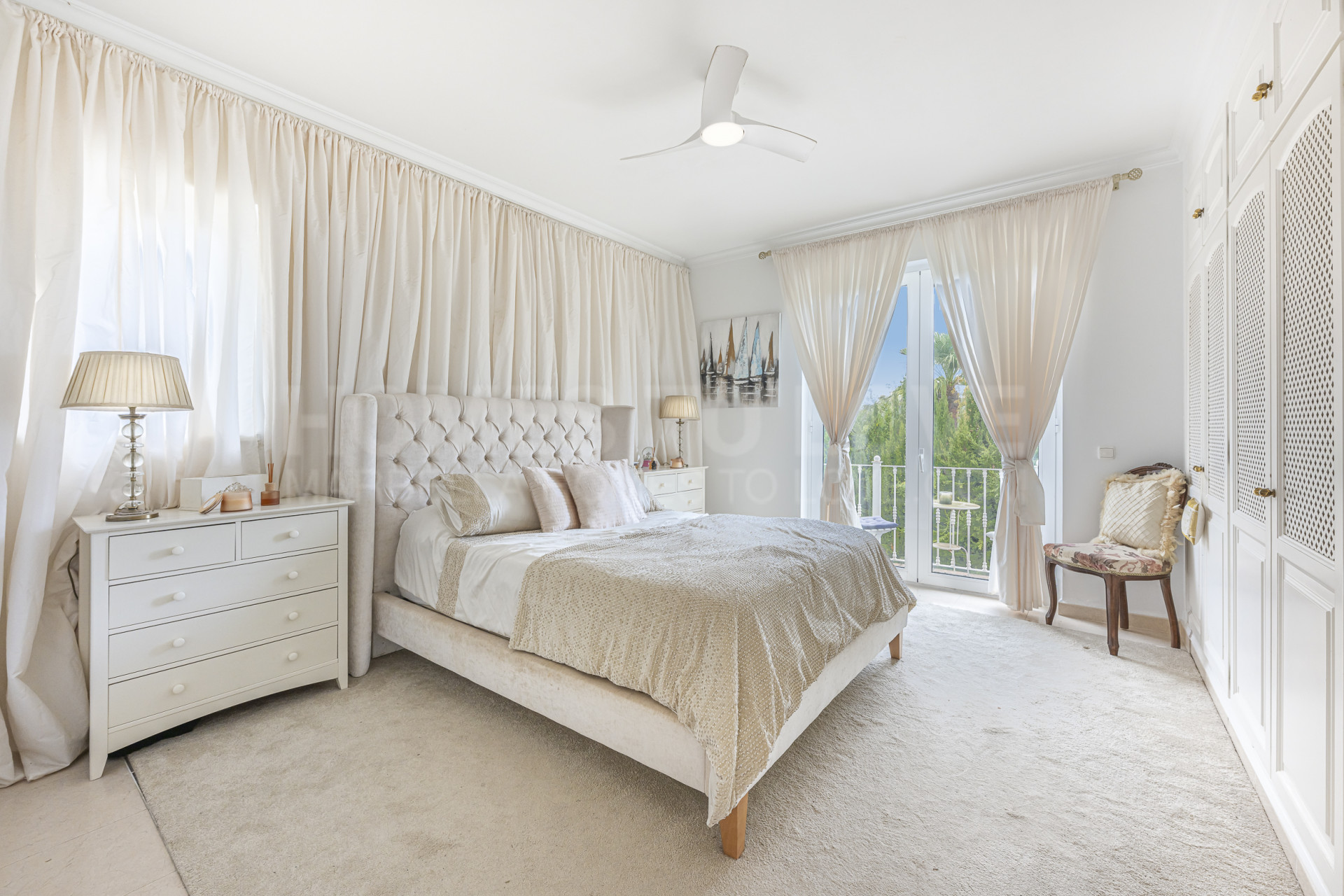 B Zone 4 bedroom villa €950,000