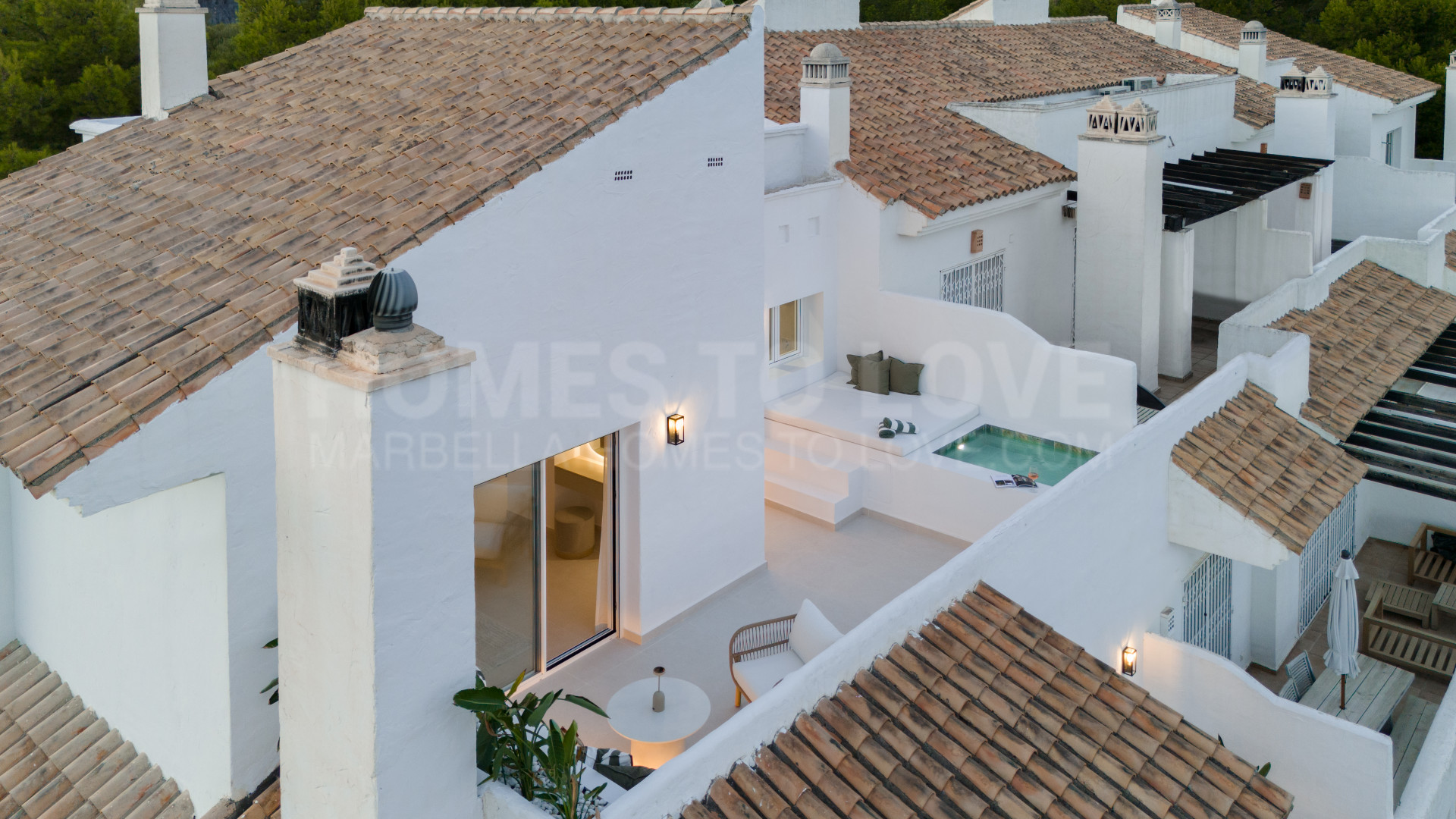 Duplex Penthouse à vendre à La Quinta Village, Nueva Andalucia