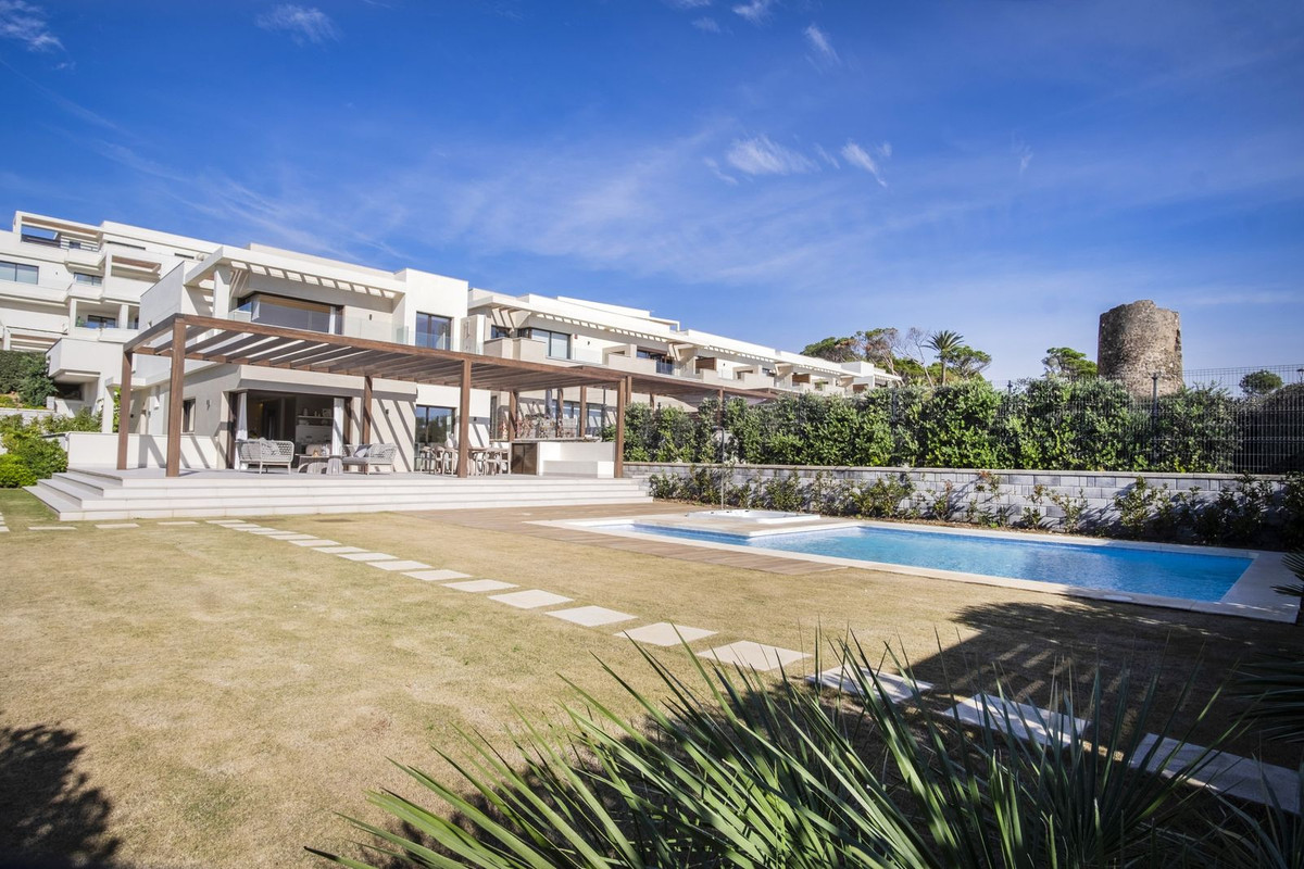 R5004337 - 4 Dormitorio Villa en Estepona, Málaga