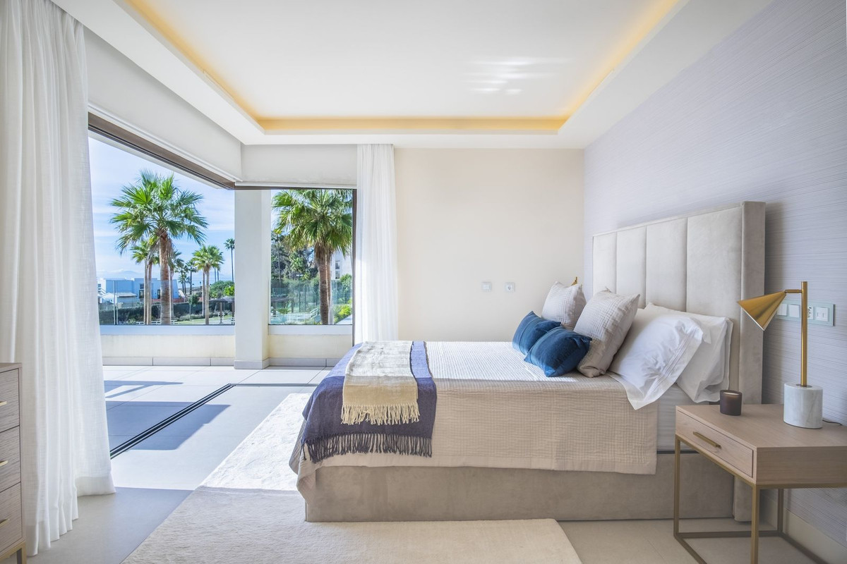 R5004337 - 4 Dormitorio Villa en Estepona, Málaga