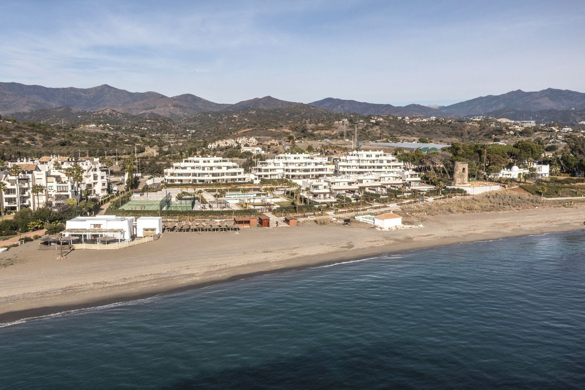 R5004337 - 4 Dormitorio Villa en Estepona, Málaga
