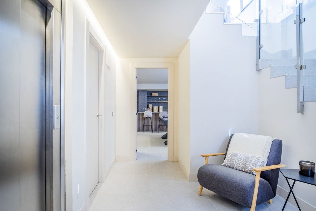R5004337 - 4 Dormitorio Villa en Estepona, Málaga
