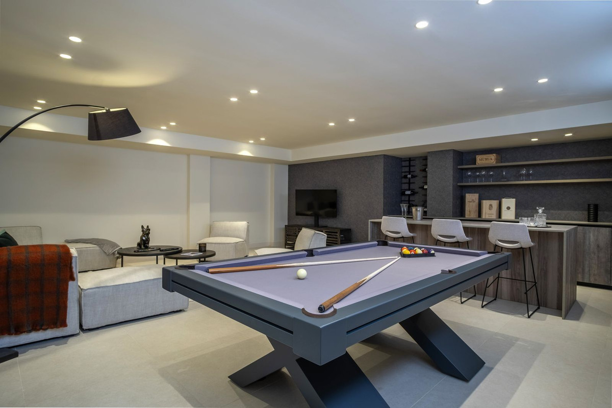 R5004337 - 4 Dormitorio Villa en Estepona, Málaga