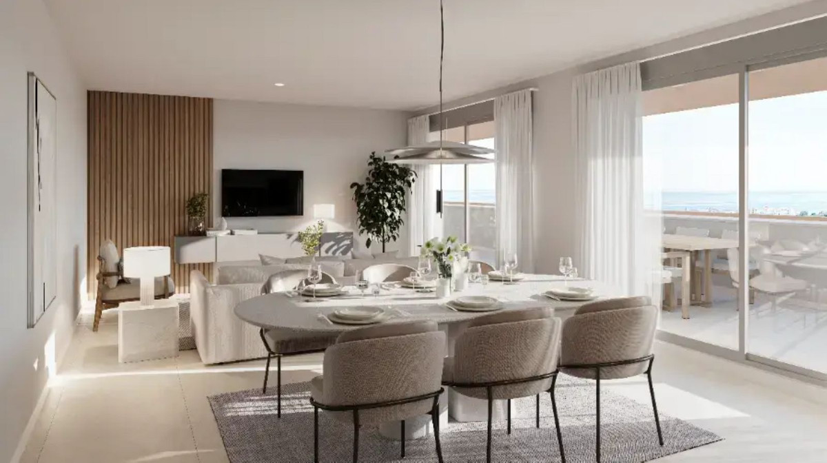 R5003461 - 3 Bedroom Penthouse in Estepona, Malaga