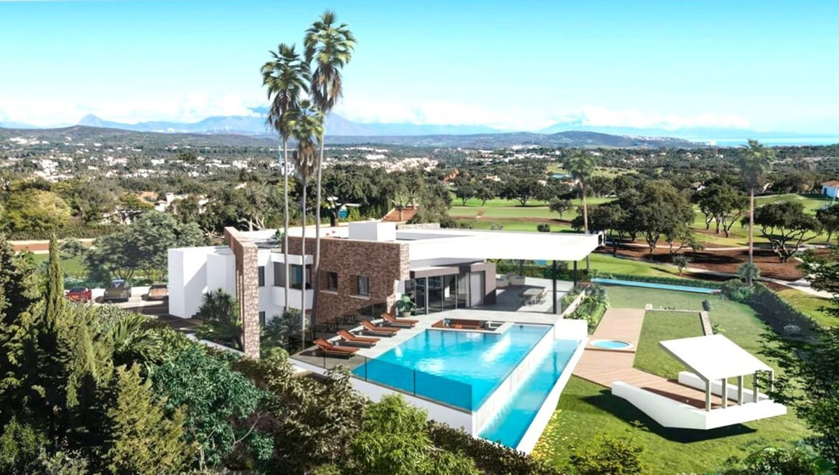 R5014051 - 6 Bedroom Villa in Sotogrande, Cadiz