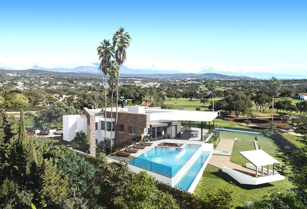 R5014051 - 6 Bedroom Villa in Sotogrande, Cadiz