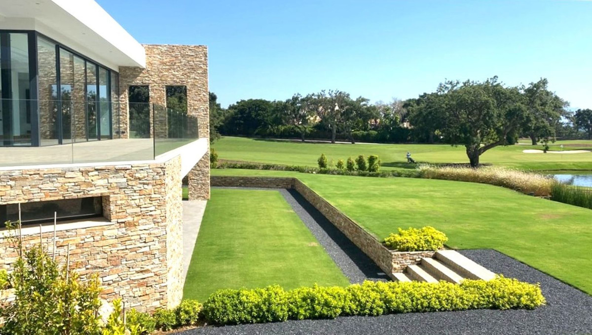 R5014051 - 6 Bedroom Villa in Sotogrande, Cadiz