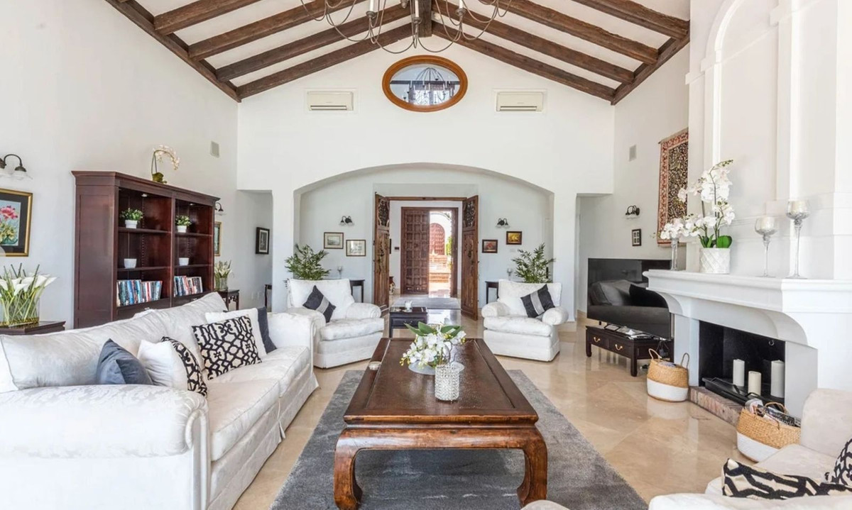 R5014039 - 7 Bedroom Villa in Sotogrande, Cadiz