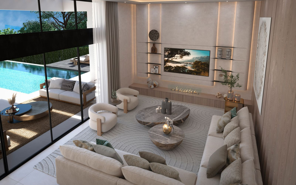 R4305991 - 4 Bedroom Villa in Marbella, Malaga