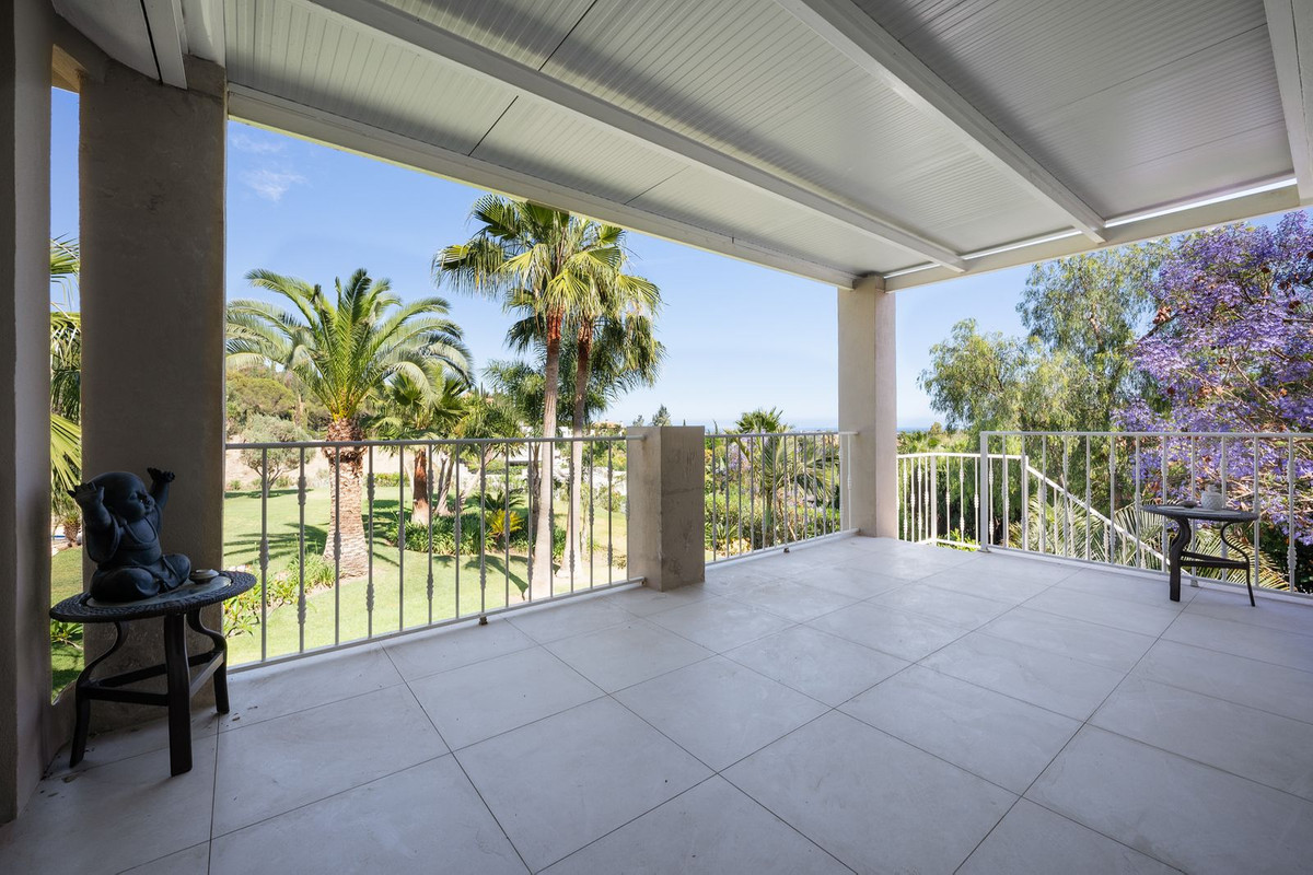 R4387732 - 7 Bedroom Villa in Marbella, Malaga