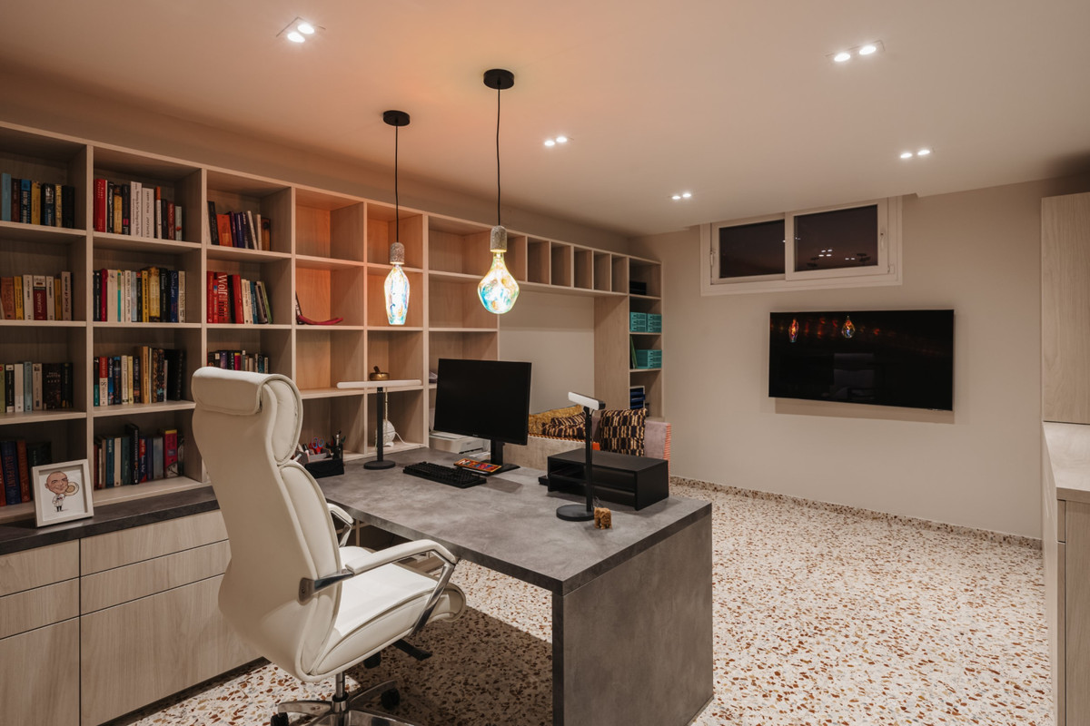 R4709050 - 4 Bedroom Villa in Marbella, Malaga