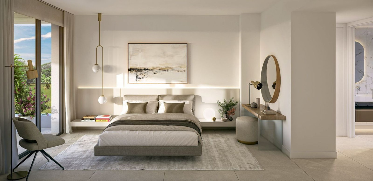 R4675228 - 2 Bedroom Penthouse in Estepona, Malaga