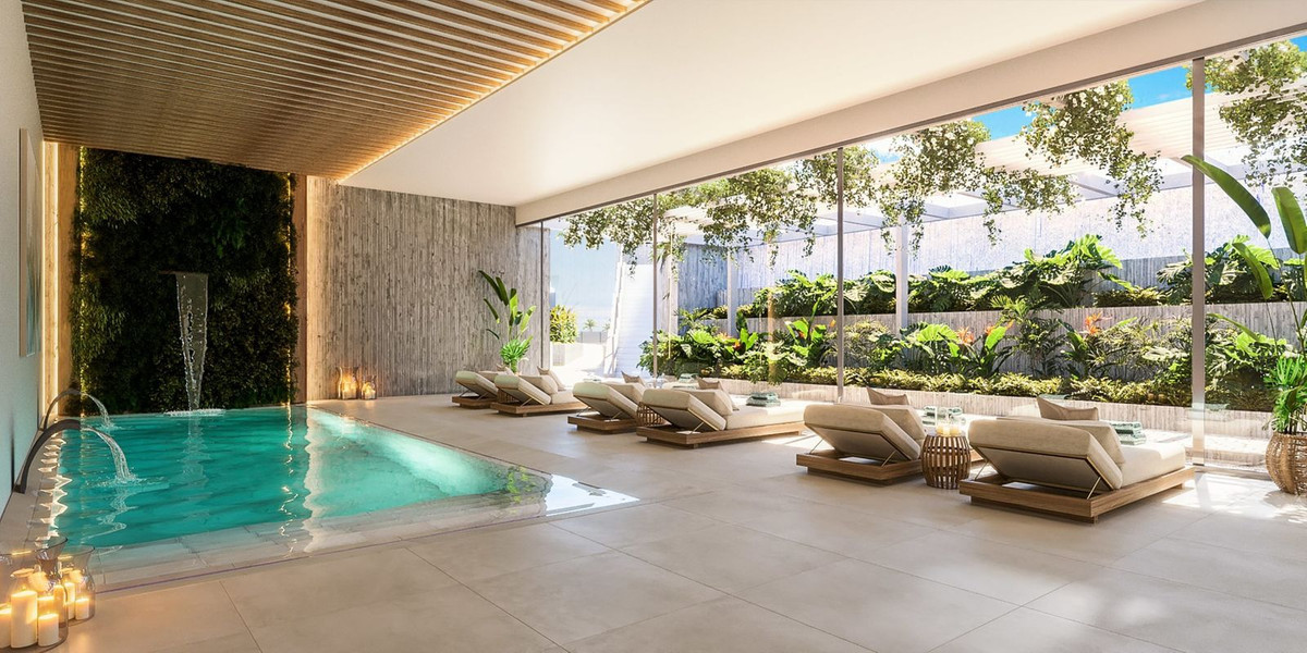 R4438783 - 3 Bedroom Penthouse in Marbella, Malaga